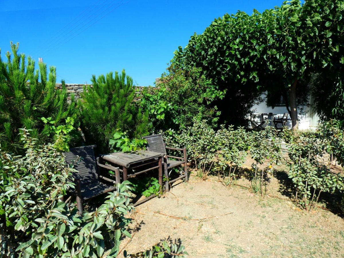 Το Κατἑ Aparthotel Artemonas Bagian luar foto