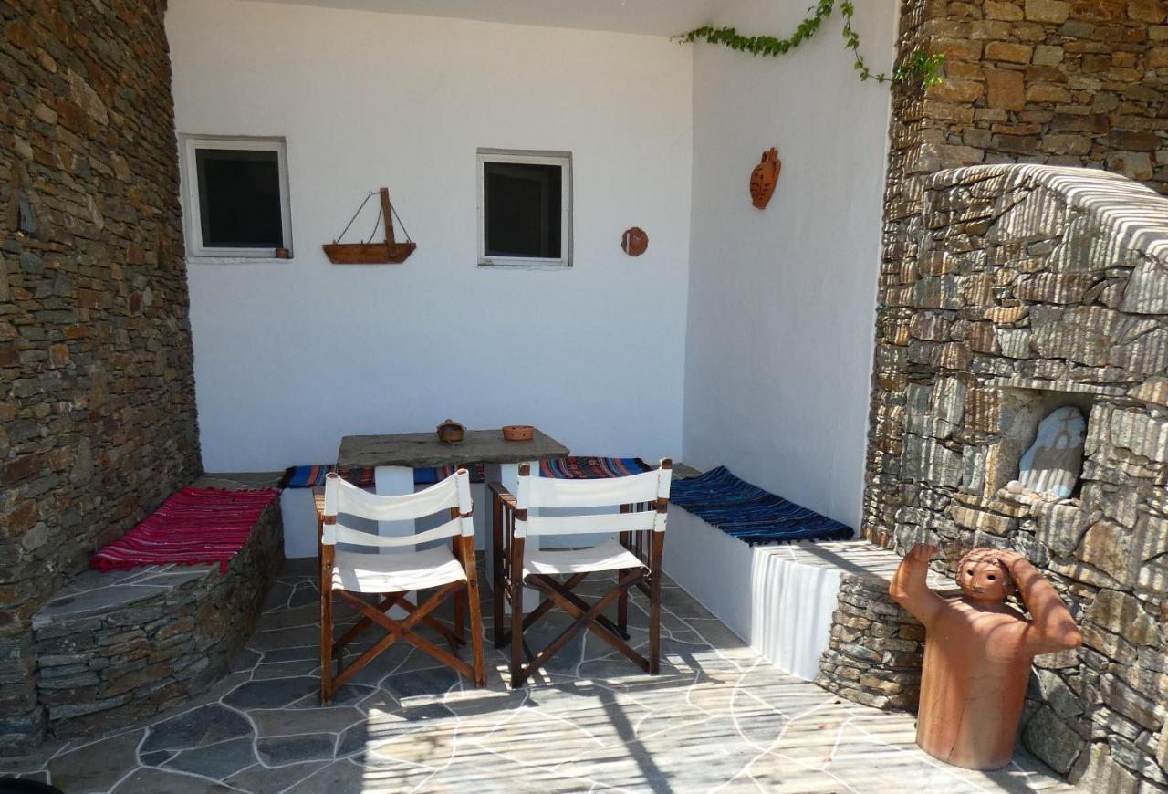 Το Κατἑ Aparthotel Artemonas Bagian luar foto
