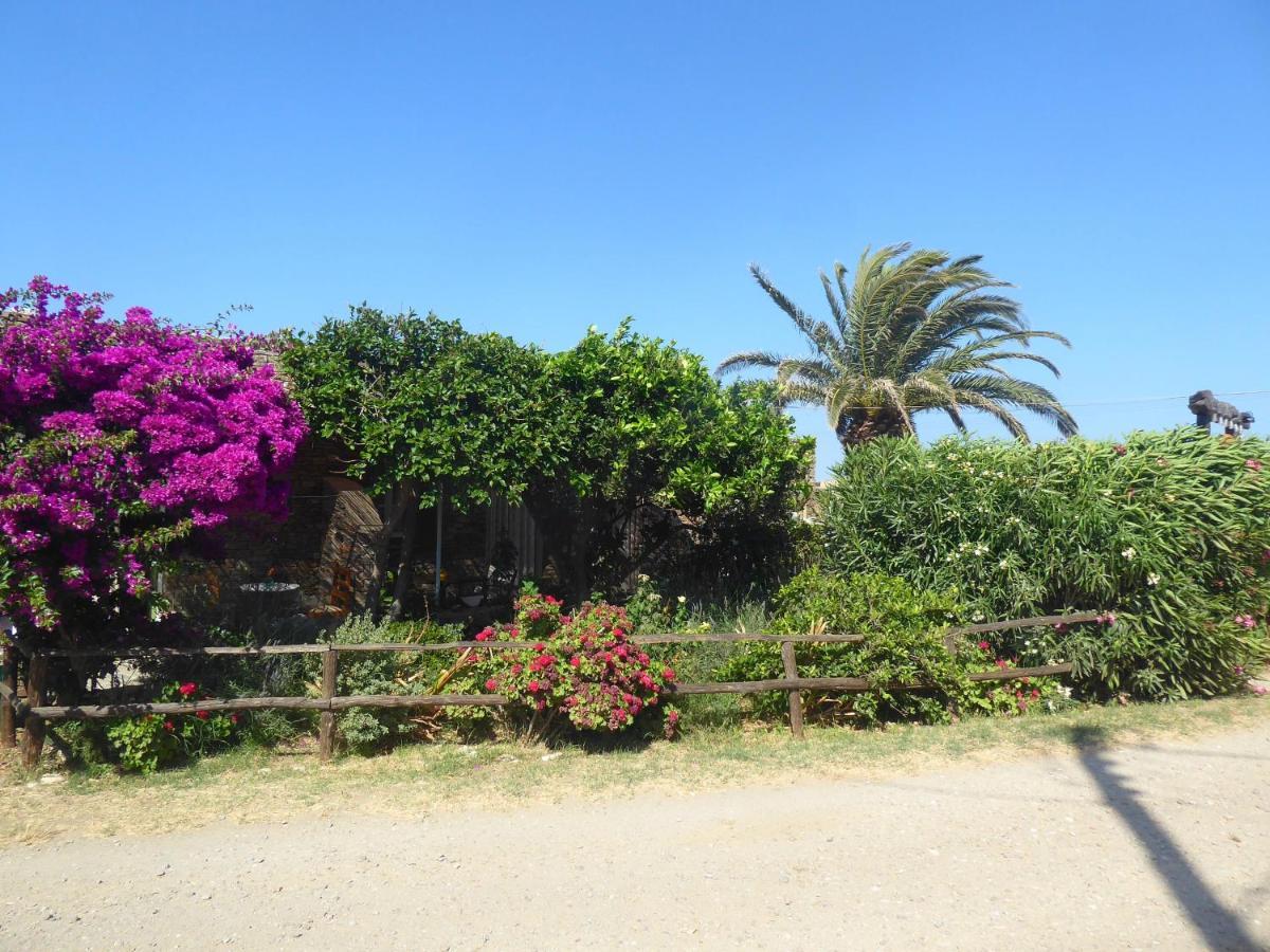 Το Κατἑ Aparthotel Artemonas Bagian luar foto
